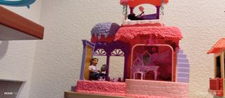 Juego de casa de muñecas