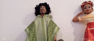 Muñeca estilo Encanto