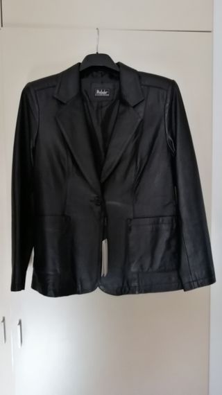 Giacca in pelle nera