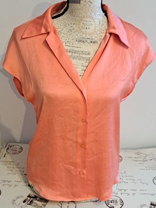 Blusa coral de manga corta