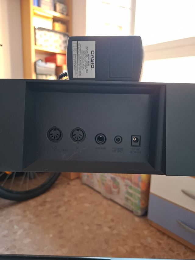 Teclado Casio CT-655