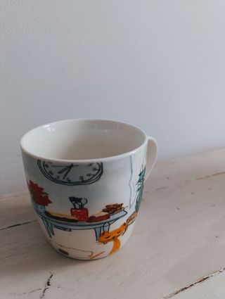Taza de porcelana con ilustración de gatos