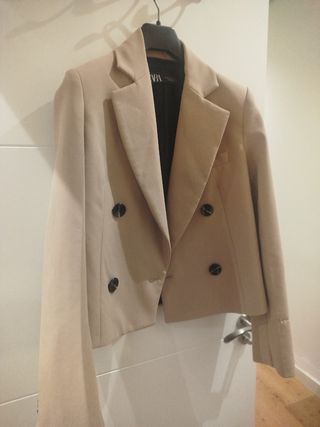 Chaqueta Zara Beige Mujer