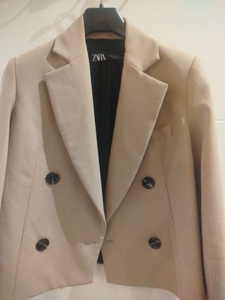 Chaqueta Zara Beige Mujer
