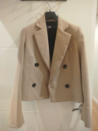 Chaqueta Zara Beige Mujer