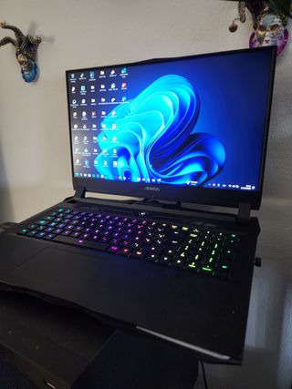Portátil Gamer Aorus Gigabyte 
