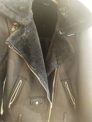 Chaqueta de mujer negra