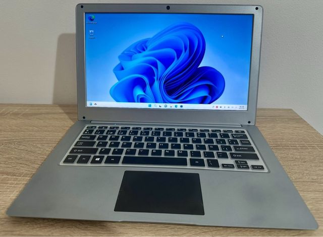 Portátil Intel 14 Ultrafino Plata