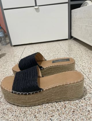 Sandalias esparto negras