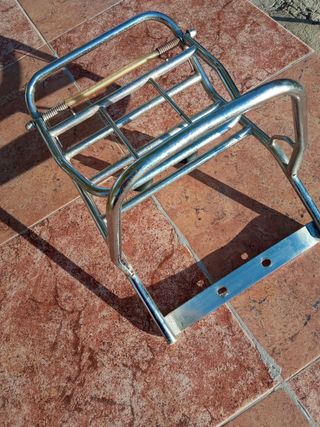 Porta bultos Vespa cromado