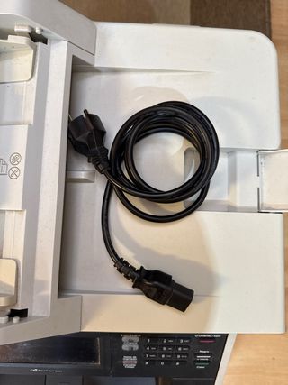 Impresora Multifunción Láser Color Brother DCP-927