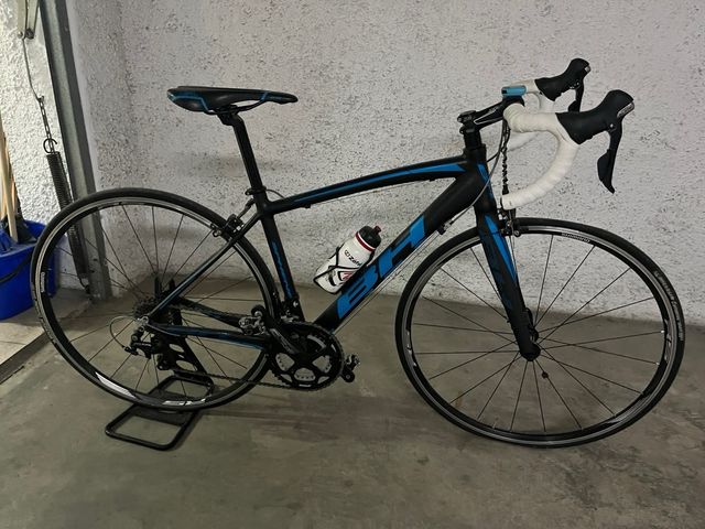 Bicicleta de carretera BH