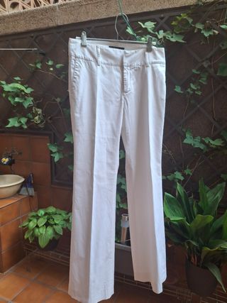 Pantalón blanco elegante