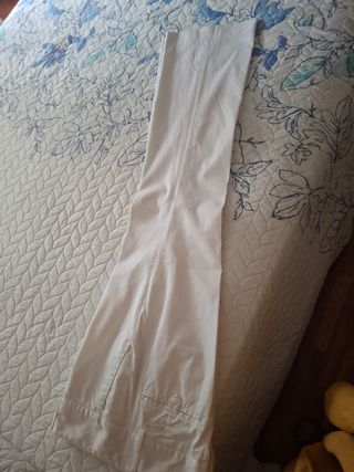 Pantalón blanco elegante