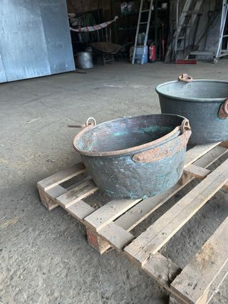 Calderos de cobre antiguos venta persona