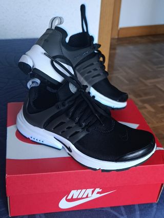 Nike Air Presto Negro