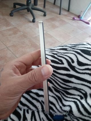 Vivo Y36 16GB RAM 256GB Almacenamiento.color Oro