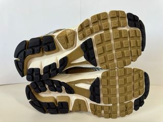 Sneakers Nike Vomero 5 Talla 38