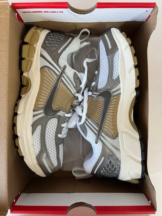 Sneakers Nike Vomero 5 Talla 38