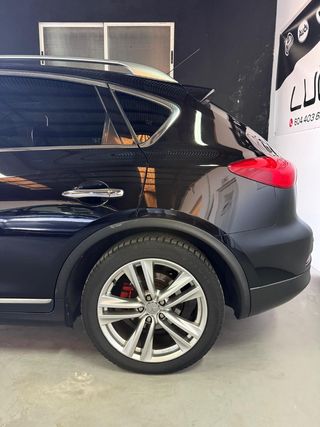 Infiniti EX30 2012