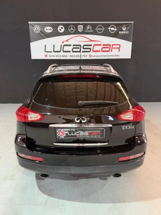 Infiniti EX30 2012