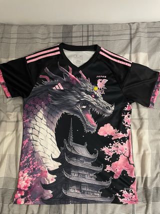 Camiseta Adidas Japón Dragón Rosa Negra Talla M
