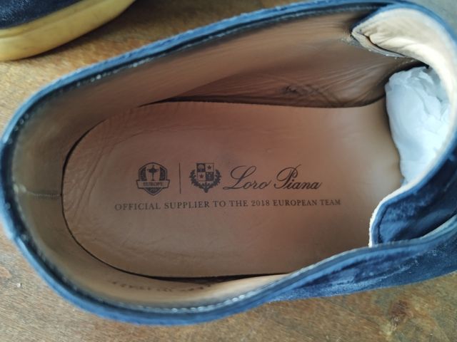 Mocassini Loro Piana scamosciati blu