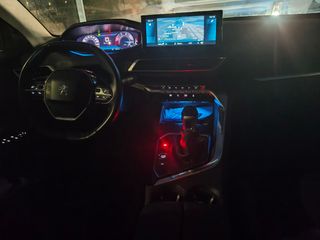 Peugeot 3008 2021