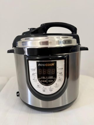 Olla Eléctrica Newcook