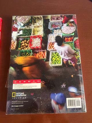 Outcomes Advanced ingles C1 + writing and vocabula