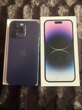 iPhone 14 Pro Max Morado