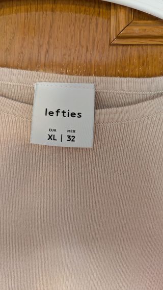 Jersey canalé fino Lefties beige con botones