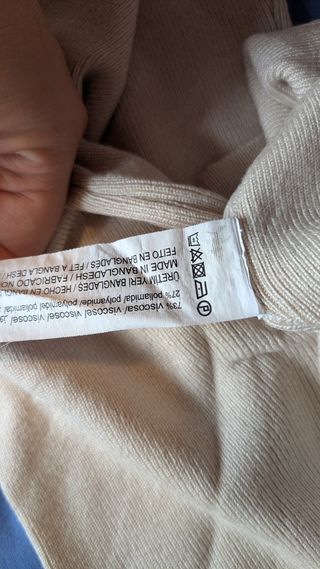 Jersey canalé fino Lefties beige con botones