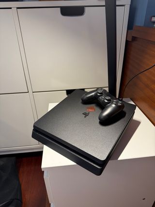 PS4 (PlayStation 4) Negra