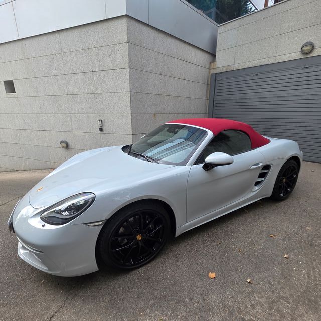 Porsche 718 Boxster 2024*300cv*BOSE*VENTILADOS*LED