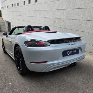 Porsche 718 Boxster 2024*300cv*BOSE*VENTILADOS*LED