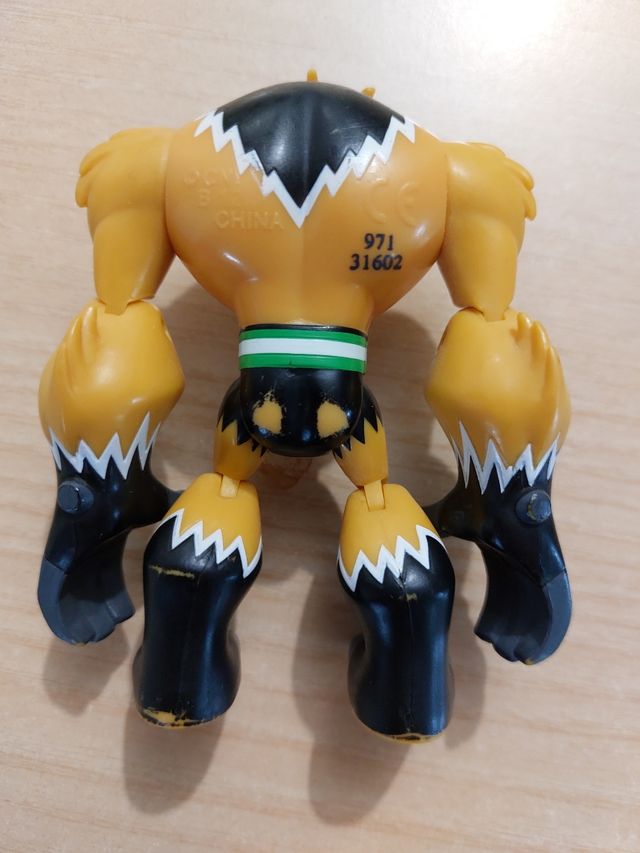 Shocksquatch Ben 10 Omniverse