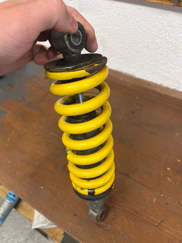 Amortiguador trasero 49cc