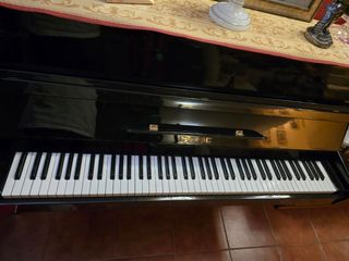 Piano ETUDE Negro Brillante