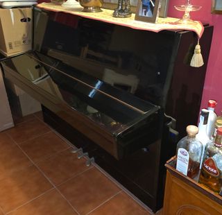 Piano ETUDE Negro Brillante