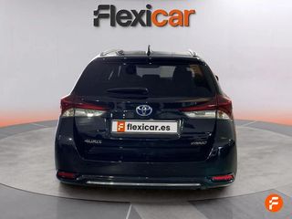 Toyota Auris 1.8 140H Active Touring Sports