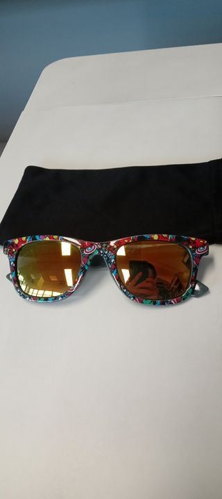 Occhiali da sole Avengers 3-4 anni