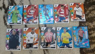Lote de 30 cromos variados de la liga 2023 - 2024.