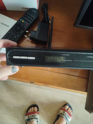 Receptor Satélite HD Fonestar RDS-584WHD