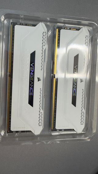 Memoria RAM Corsair Vengeance RGB Pro SL 16GB
