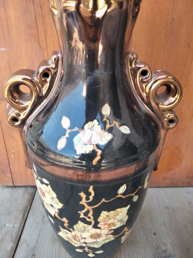 Gran jarrón firma Arnaldo