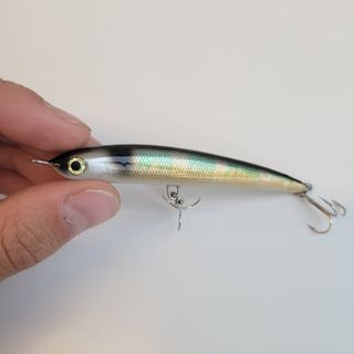 Señuelos de pesca japoneses