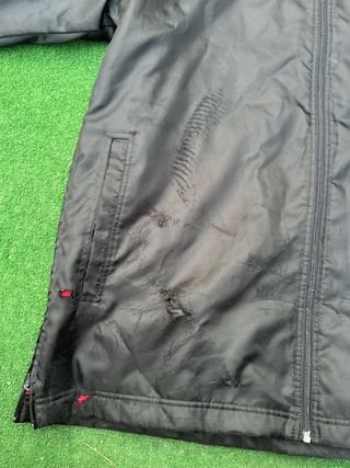 Chaqueta Nike Negra con Capucha