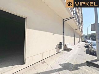 Local comercial en alquiler en Betanzos