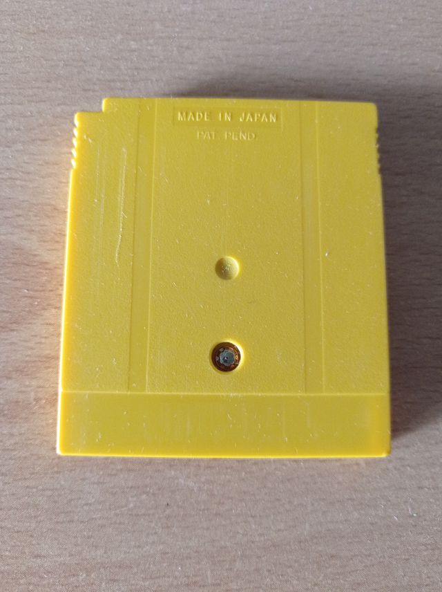 POKÉMON AMARILLO GAME BOY PAL ESPAÑA